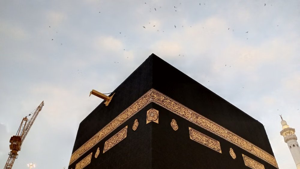 Umroh Mandiri 2026: Aturan Resmi UU No. 14 Tahun 2025, Syarat, dan Pertimbangan Jamaah