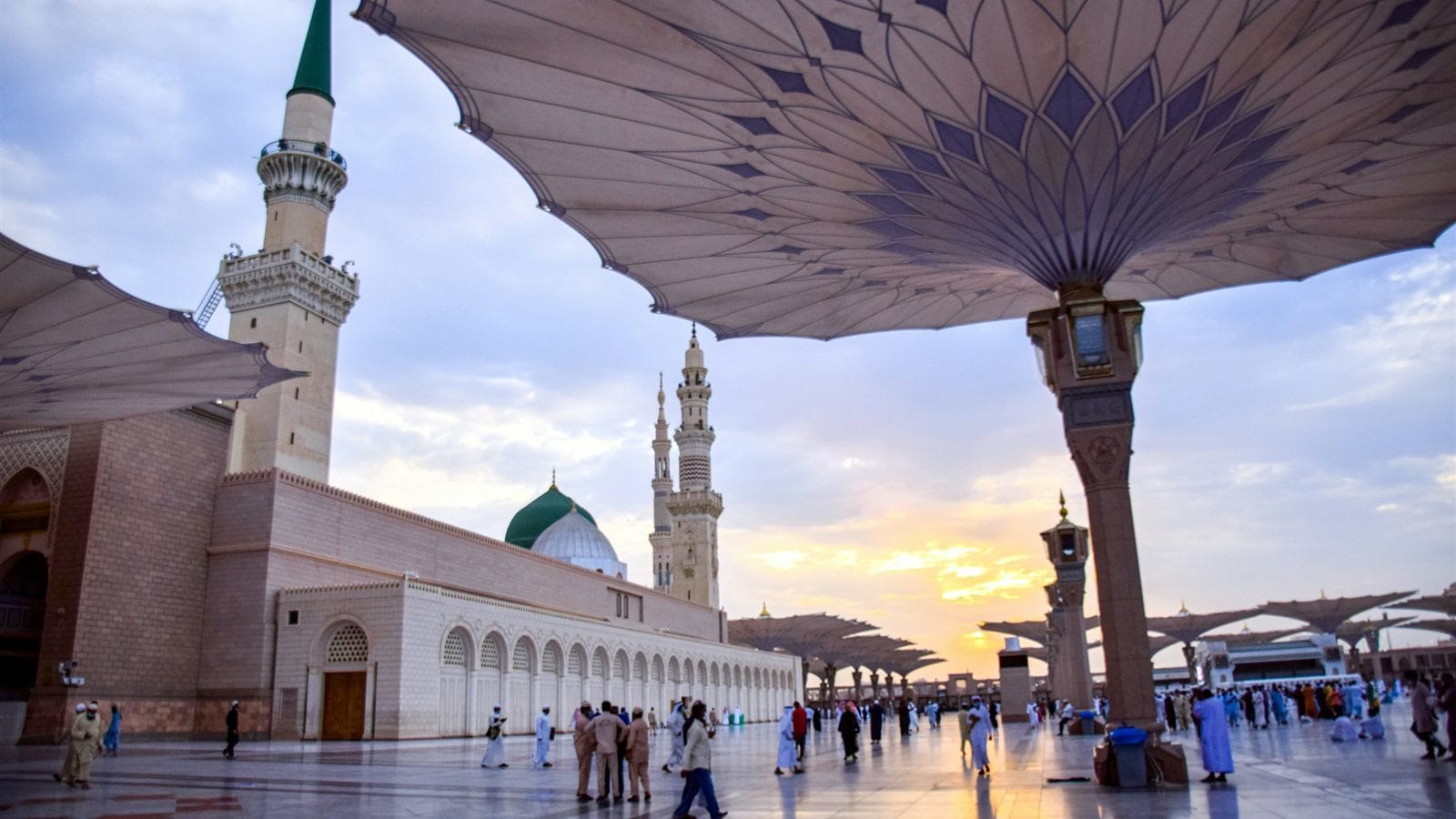 Profil Payung Madinah: Travel Umroh dan Haji Resmi Berizin PPIU Kemenag