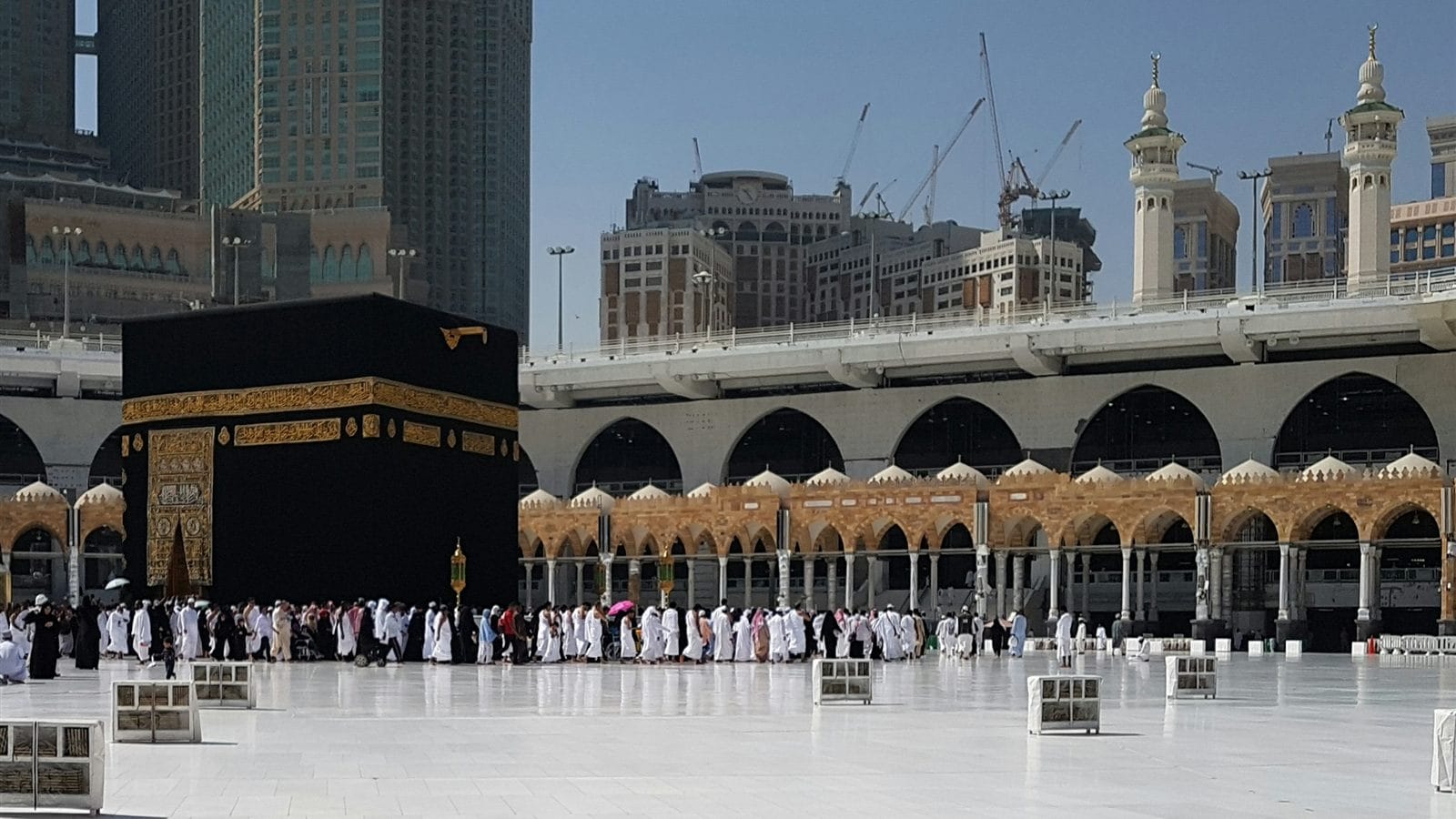 Memilih Travel Umroh untuk Rombongan Keluarga: Enam Kriteria dan Peran Pendamping yang Perlu Dipastikan